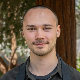 headshot of mats borges