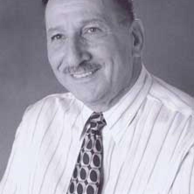 Eugene Rogolsky headshot